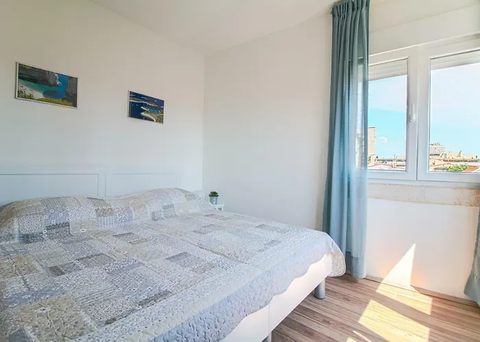 Nella アパート スプリト