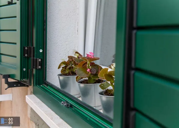 アパート Nella スプリト