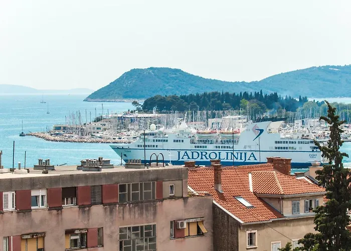 Apartman Nella *